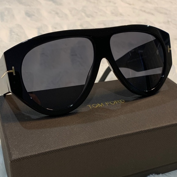 Tom Ford Accessories - Tom Ford Black and Gold Sunglasses